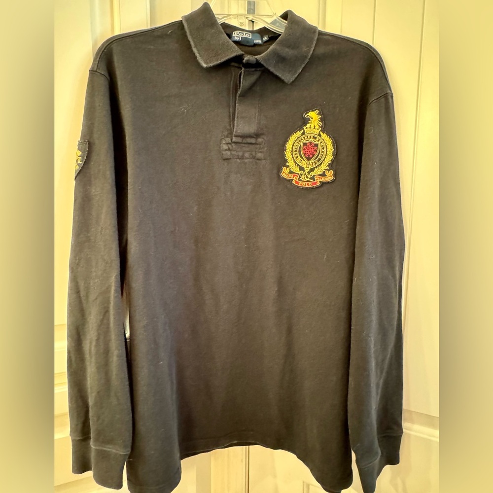 Classic fit vintage Rugby jersey.